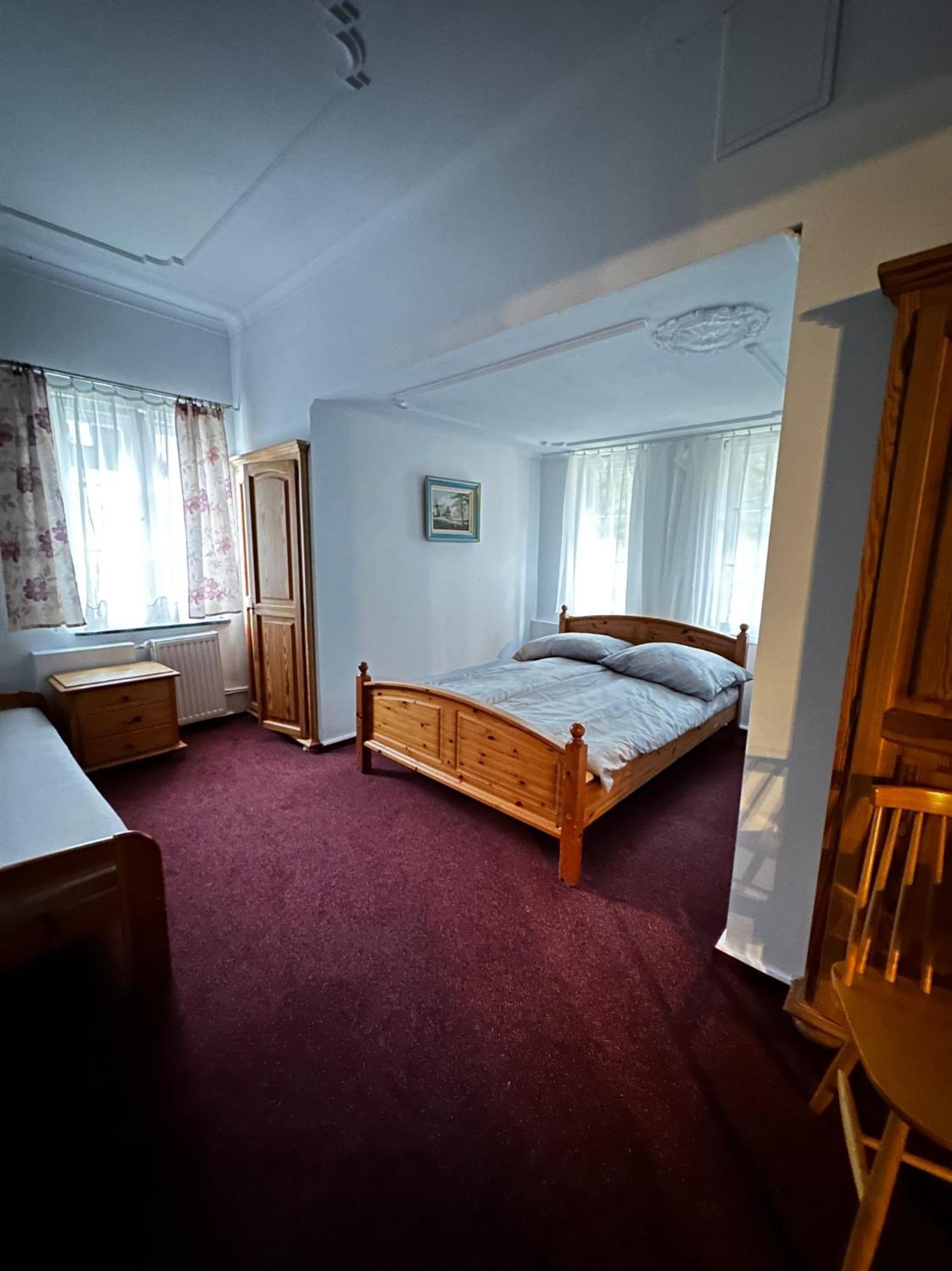 Sosnówka Hotel Krasnoludki מראה חיצוני תמונה